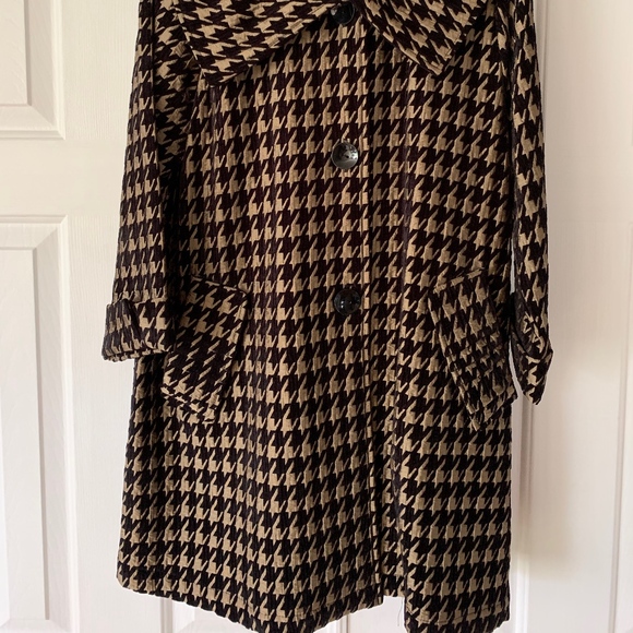 jacket- - Picture 2 of 2